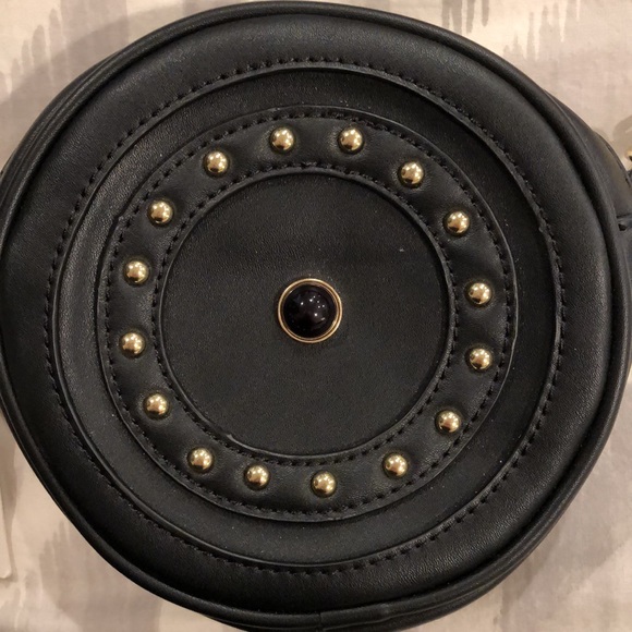 NWT Bloomingdales Vegan Black side bag Girls - Picture 2 of 3